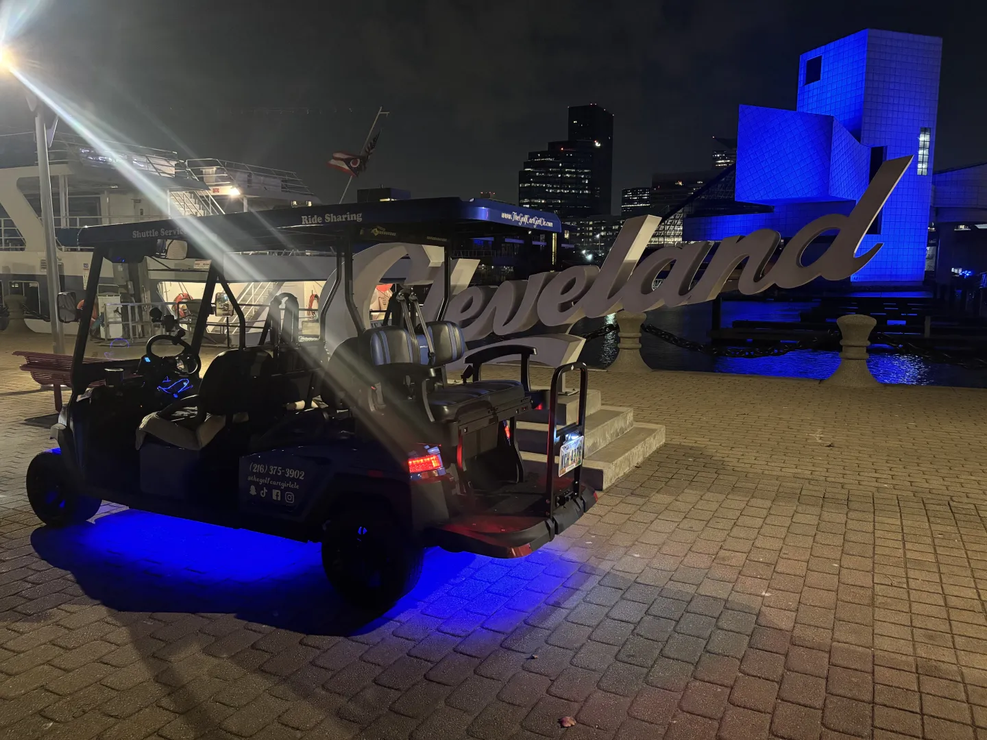 Luxury golf cart 17 in Cleveland