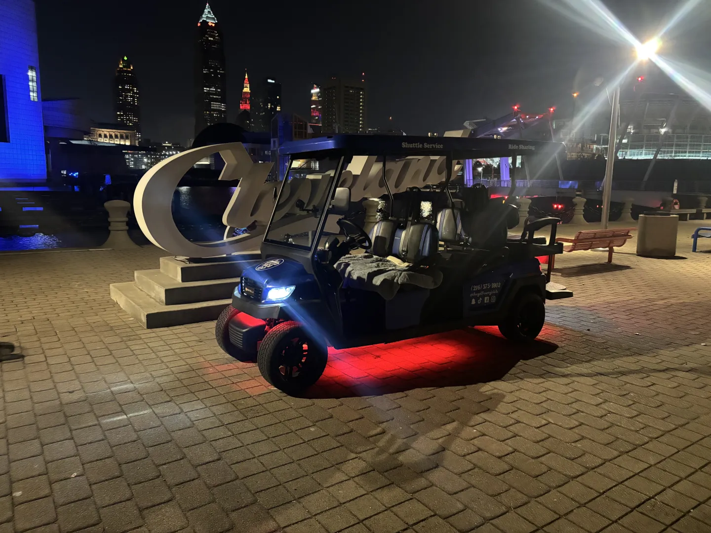 Luxury golf cart 19 in Cleveland