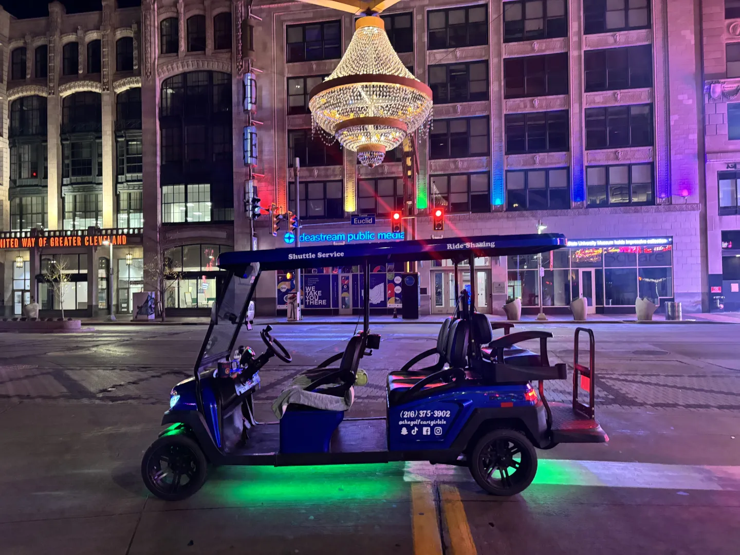 Luxury golf cart 20 in Cleveland