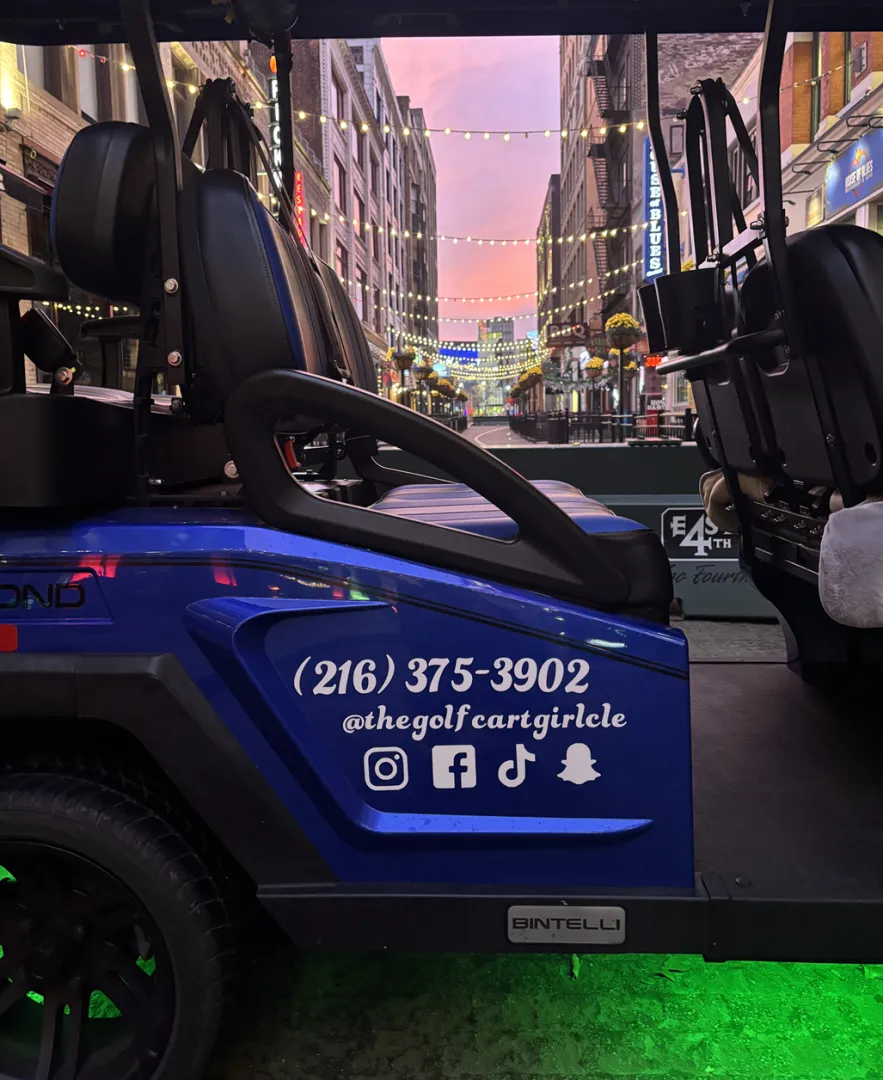 Luxury golf cart 8 in Cleveland